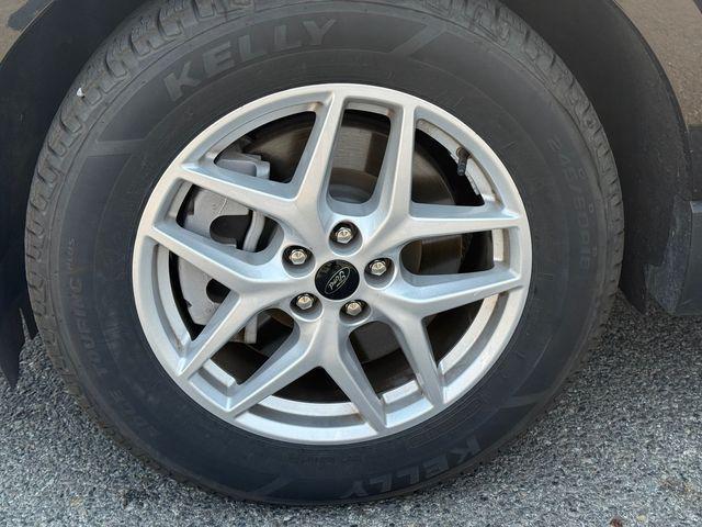 used 2024 Ford Edge car, priced at $25,392