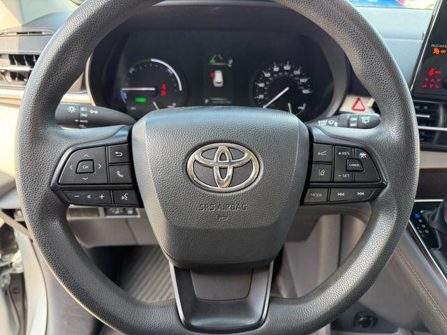 used 2022 Toyota Sienna car, priced at $29,579