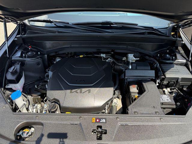 used 2024 Kia Telluride car, priced at $43,160