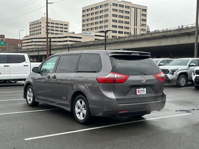 used 2020 Toyota Sienna car, priced at $26,138