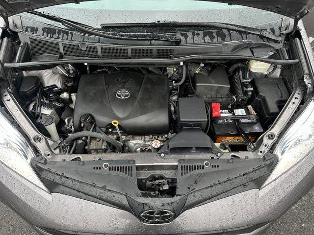 used 2020 Toyota Sienna car, priced at $26,138