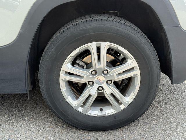 used 2024 GMC Terrain car, priced at $26,333