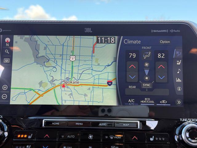 used 2021 Toyota Highlander car, priced at $40,995