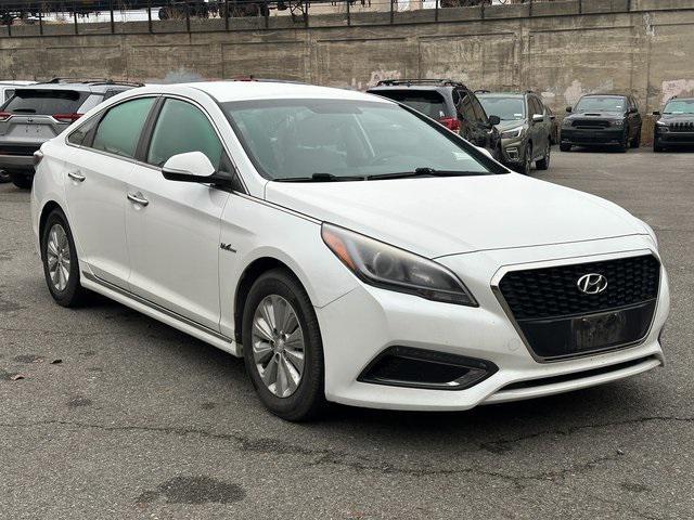 used 2016 Hyundai Sonata Hybrid car, priced at $11,995