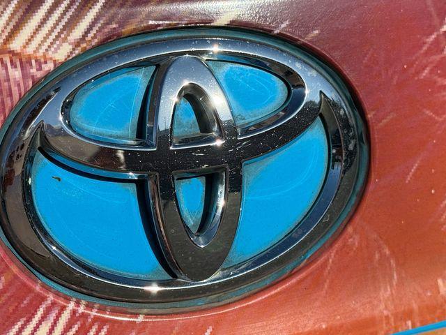 used 2020 Toyota Highlander car, priced at $38,995