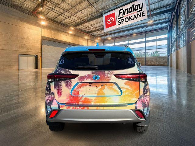 used 2020 Toyota Highlander car, priced at $38,995