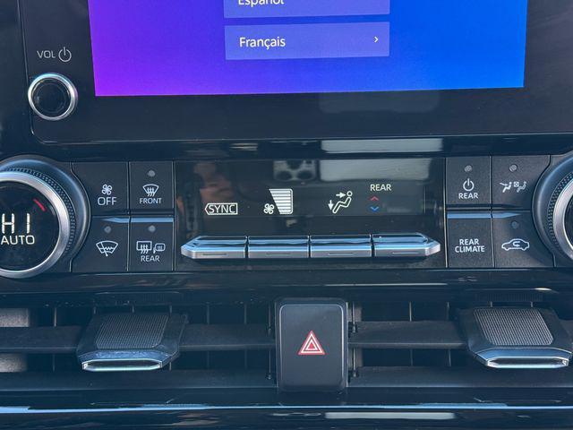 used 2023 Toyota Highlander car, priced at $34,943