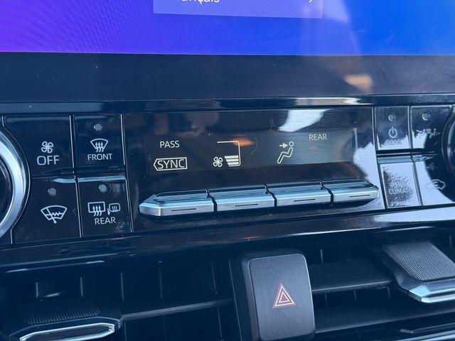 used 2023 Toyota Highlander car, priced at $39,177