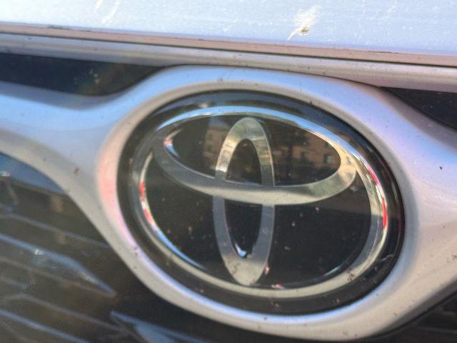 used 2023 Toyota Highlander car, priced at $37,995