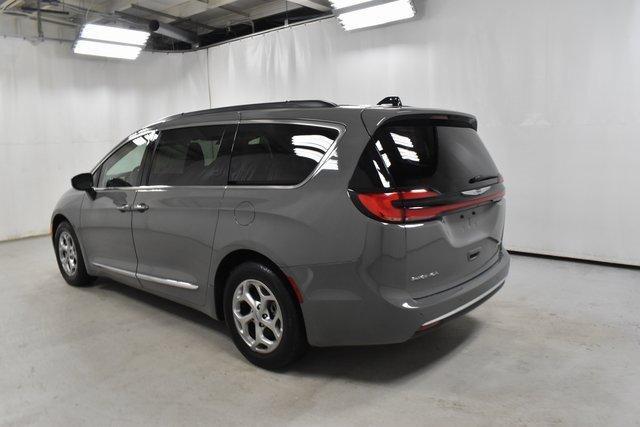 used 2023 Chrysler Pacifica car, priced at $30,998