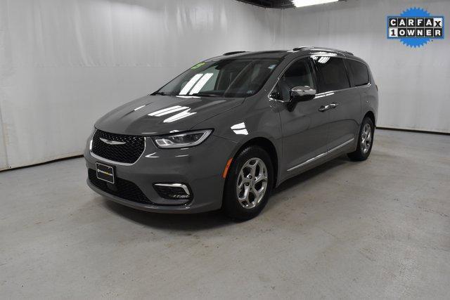 used 2023 Chrysler Pacifica car, priced at $30,998