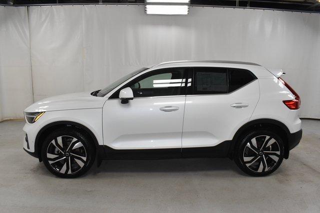 used 2023 Volvo XC40 car, priced at $35,467