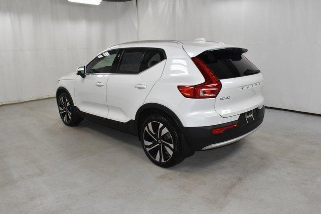 used 2023 Volvo XC40 car, priced at $35,467