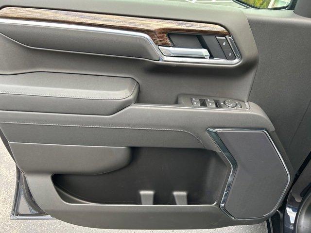 new 2026 GMC Sierra 1500 car, priced at $52,471