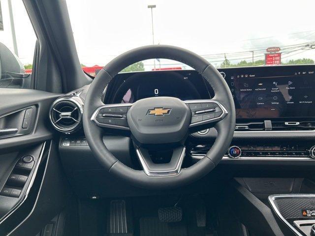 new 2026 Chevrolet Equinox car, priced at $34,295