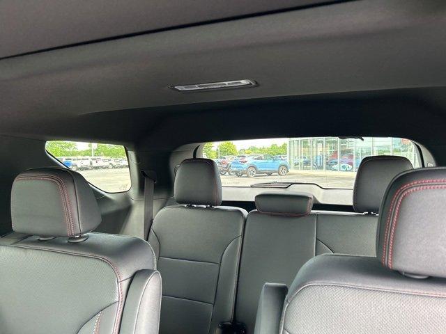 new 2025 Chevrolet Traverse car, priced at $51,955