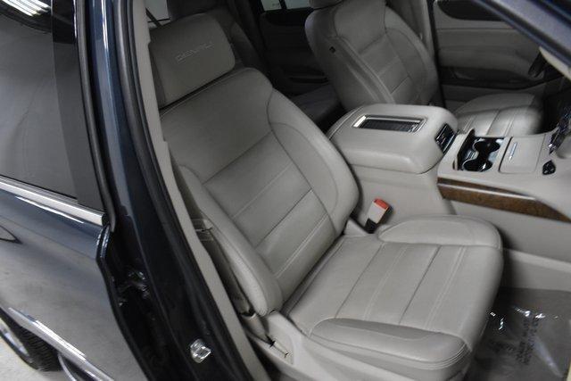 used 2020 GMC Yukon XL car, priced at $41,498