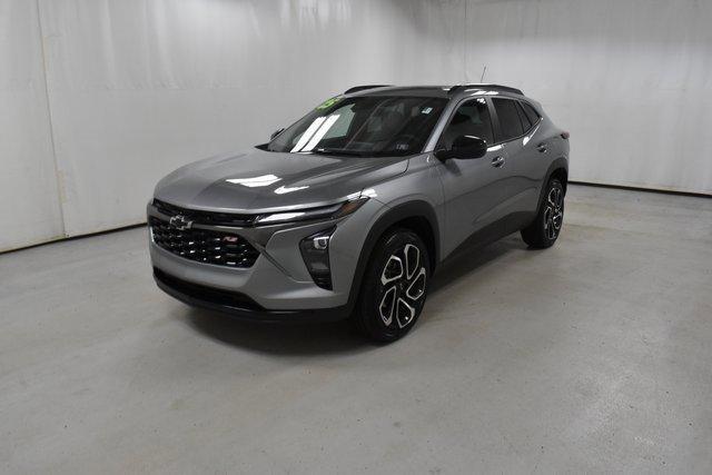 used 2025 Chevrolet Trax car, priced at $25,498