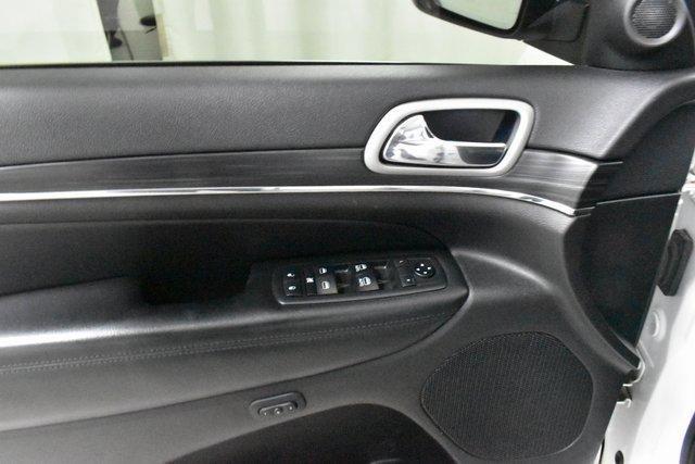 used 2019 Jeep Grand Cherokee car, priced at $14,498