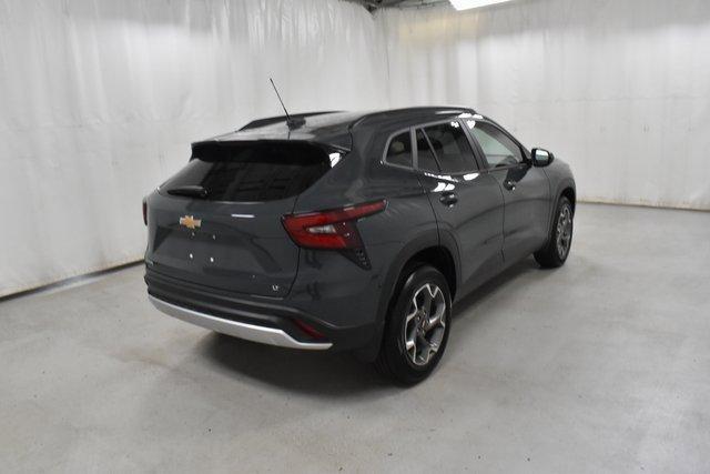 used 2025 Chevrolet Trax car, priced at $24,998