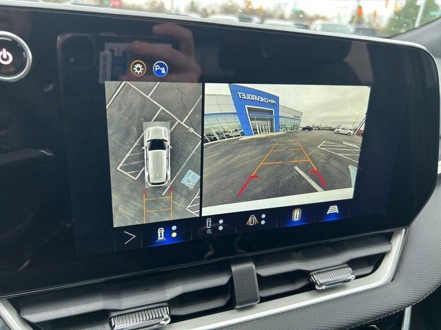 new 2026 Chevrolet Equinox car, priced at $33,815