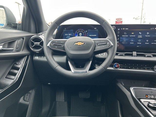 new 2026 Chevrolet Equinox car, priced at $33,815