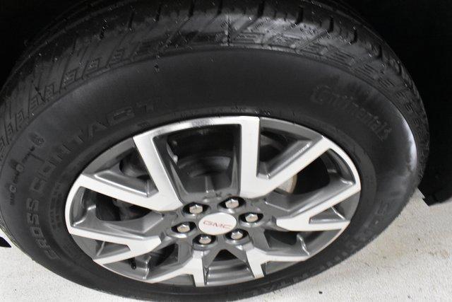 used 2022 GMC Acadia car, priced at $25,998