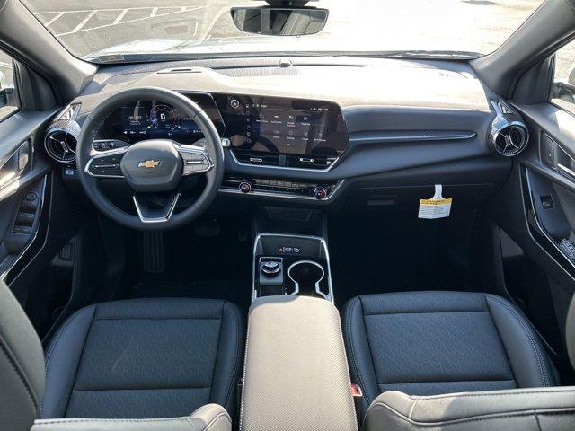 new 2026 Chevrolet Equinox car, priced at $33,815