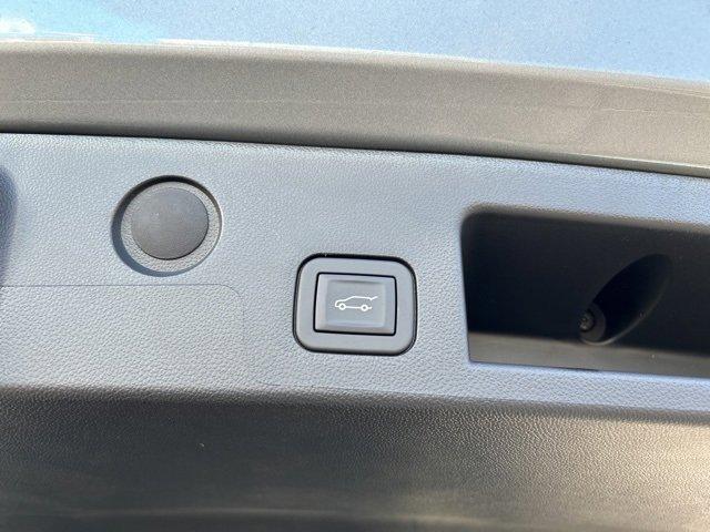 new 2026 Chevrolet Equinox car, priced at $33,815