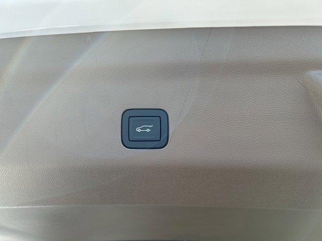 new 2025 GMC Yukon XL car, priced at $93,214