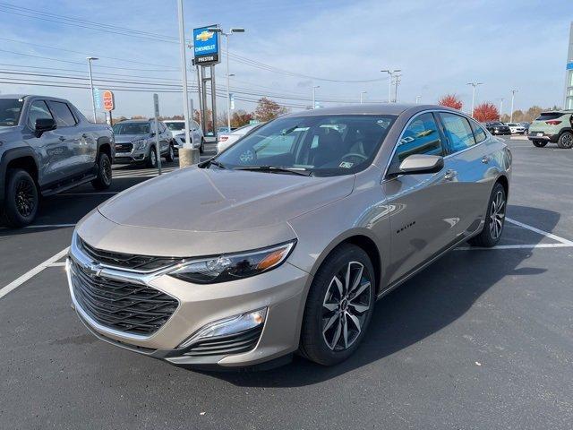 new 2025 Chevrolet Malibu car, priced at $28,570