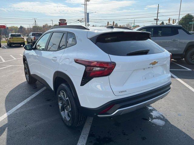 new 2025 Chevrolet Trax car, priced at $25,510