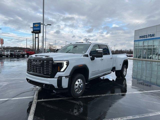 new 2026 GMC Sierra 3500 car, priced at $105,749