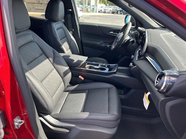 new 2026 Chevrolet Equinox car, priced at $33,305