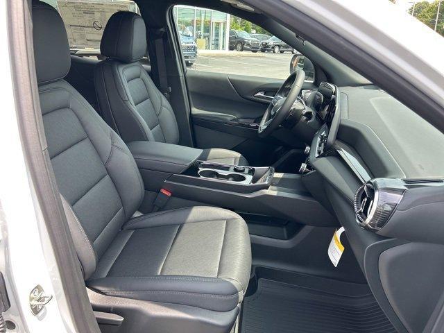 new 2026 Chevrolet Equinox car, priced at $33,354