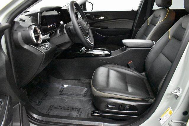 used 2025 Chevrolet Trax car, priced at $25,998