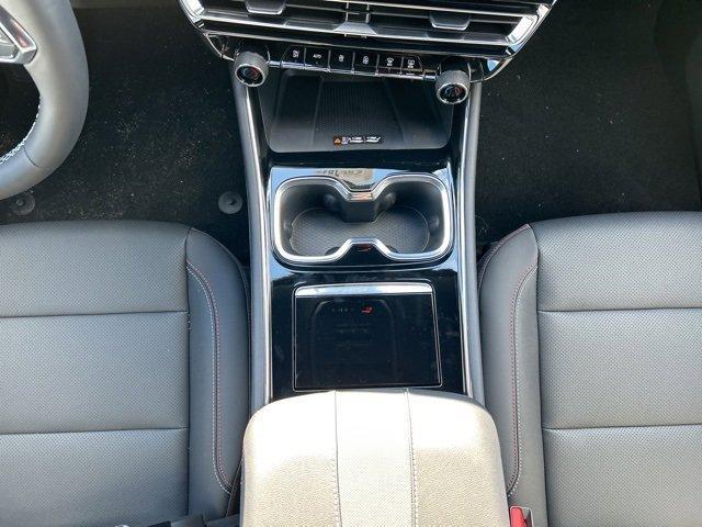 new 2026 Chevrolet Traverse car, priced at $53,115