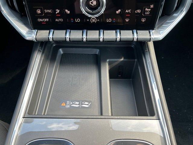 new 2025 GMC Acadia car, priced at $45,729