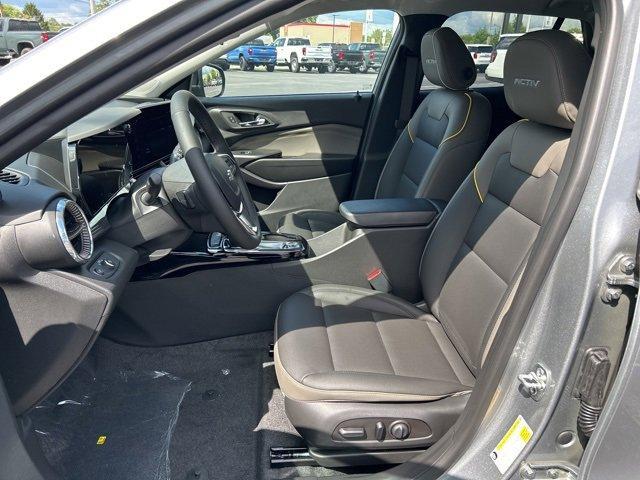new 2025 Chevrolet Trax car, priced at $26,490