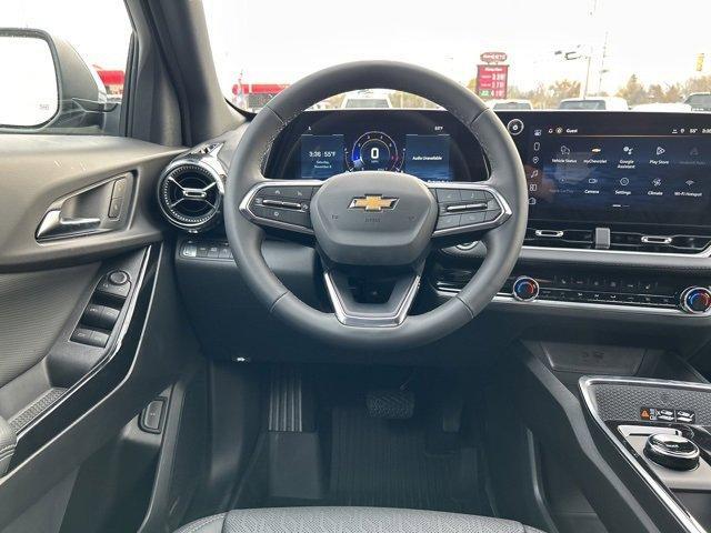 new 2026 Chevrolet Equinox car, priced at $33,470