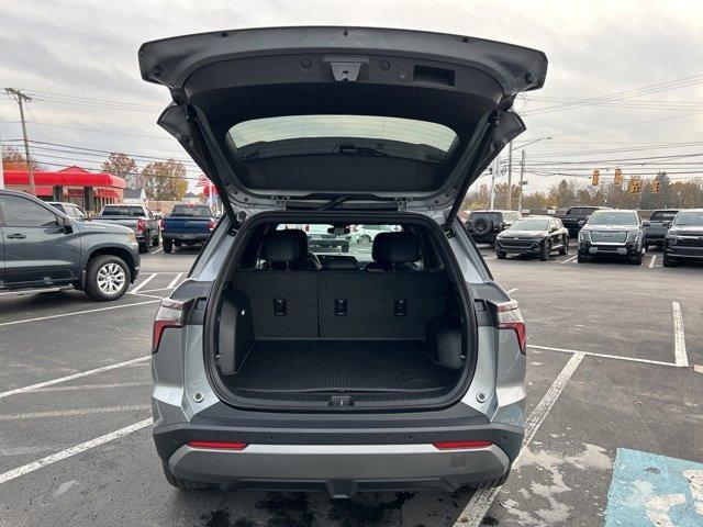 new 2026 Chevrolet Equinox car, priced at $33,470