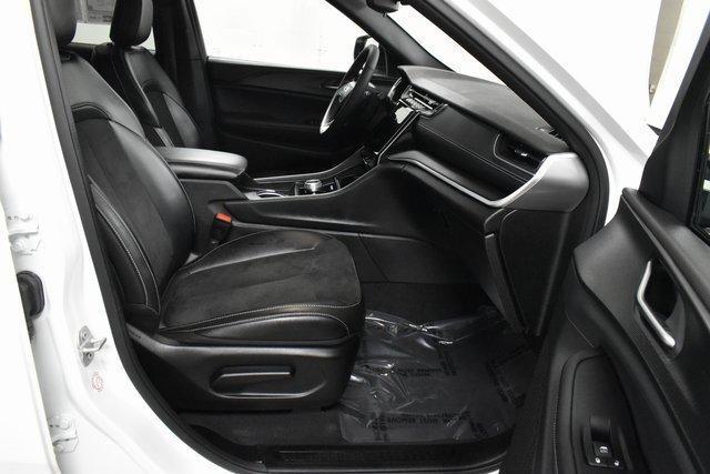 used 2024 Jeep Grand Cherokee L car, priced at $34,898