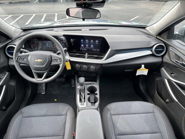 new 2025 Chevrolet Trax car, priced at $22,890