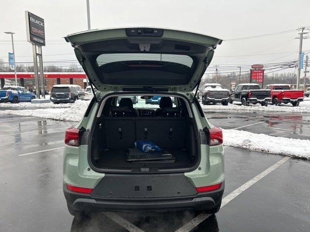 new 2025 Chevrolet TrailBlazer car, priced at $27,730