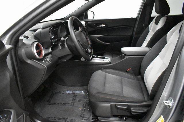 used 2025 Chevrolet Trax car, priced at $24,555