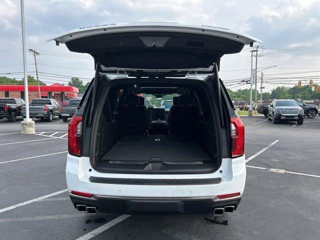 new 2025 GMC Yukon XL car, priced at $97,902