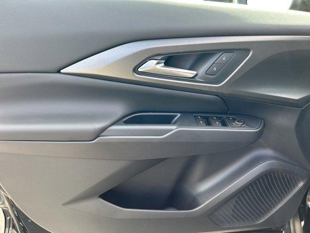 new 2026 Chevrolet Equinox EV car, priced at $33,689