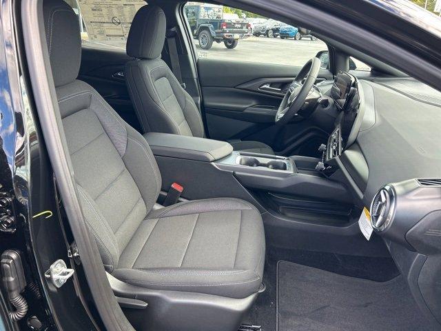 new 2026 Chevrolet Equinox EV car, priced at $33,689