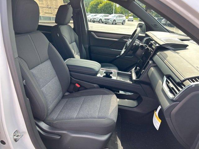 new 2025 GMC Acadia car, priced at $43,503