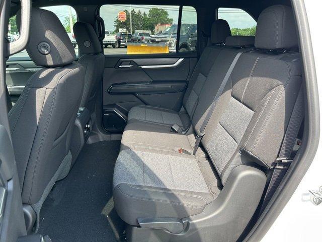 new 2025 GMC Acadia car, priced at $43,503